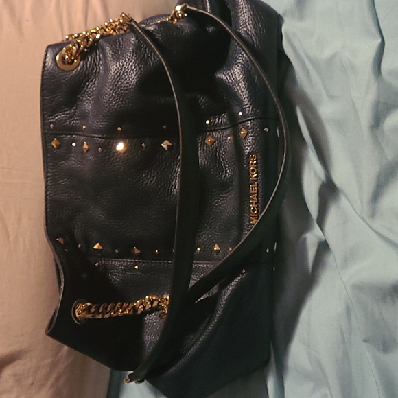 Michael Kors Purse - Picture 1 of 5